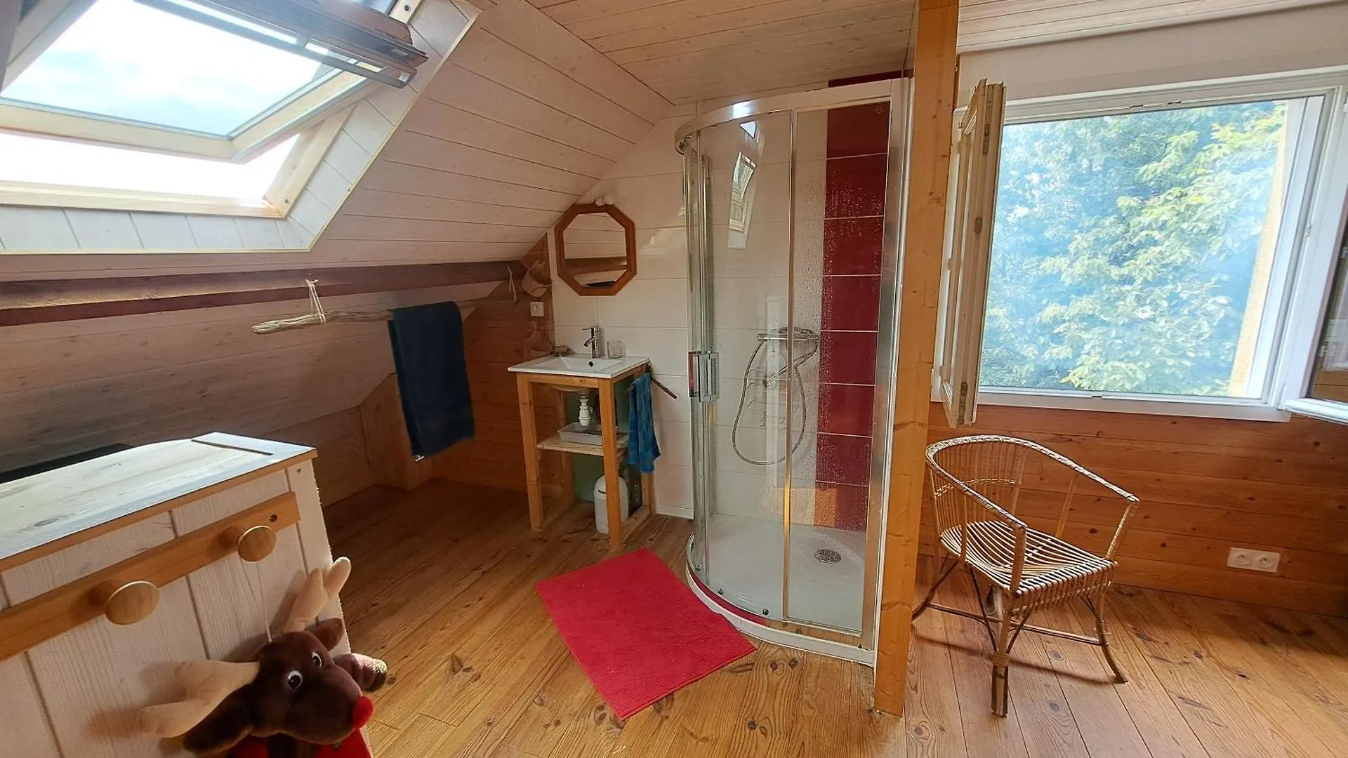Дом отдыха Maison Bord De Lac De Guerledan