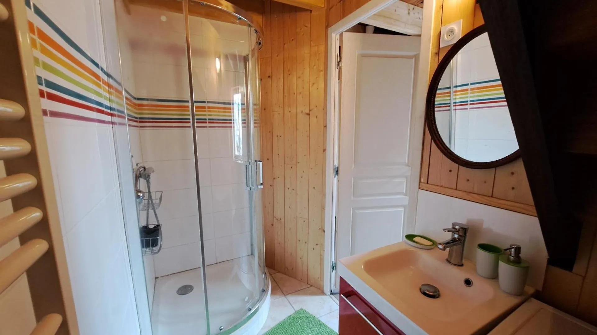 Дом отдыха Maison Bord De Lac De Guerledan Франция